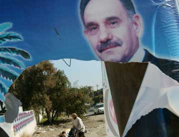 Πεντακόσιους υποψήφιους αποκλείει από τις εκλογές το Ιράκ