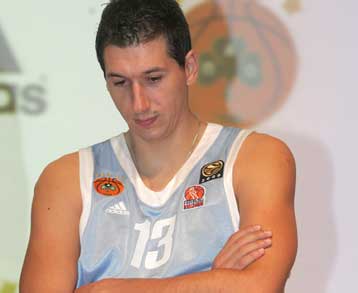 Αντίστροφη μέτρηση για Διαμαντίδη και Πέκοβιτς