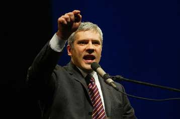 Σερβική οργή για τη σύναψη διπλωματικών σχέσεων Μαυροβουνίου-Κοσόβου