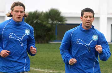 Έτοιμοι Λέκι και Επστάιν για τον αγώνα με την ΑΕΚ