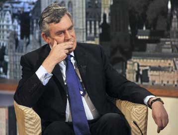 Διευρύνεται η διαφορά των Τόρις έναντι των Εργατικών