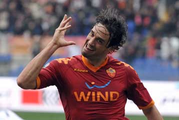 Η Ρόμα πέρασε τρίτη, συνεχίζεται η κατρακύλα της Γιουβέντους