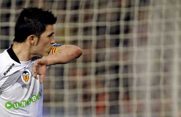 Οι δέκα της Βαλένθια συνέτριψαν τη Βιγιαρεάλ, νίκη της Ατλέτικο Μαδρίτης