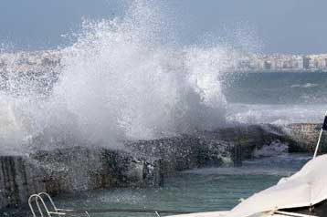 Ένας αγνοούμενος από τη σφοδρή κακοκαιρία στην Κρήτη