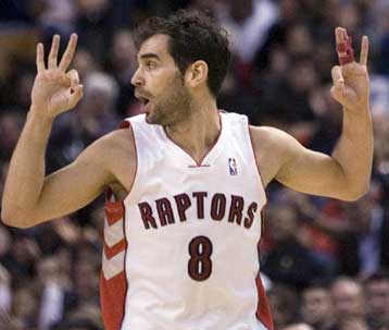 Συντριβή των Μάβερικς στο Τορόντο με 110-88