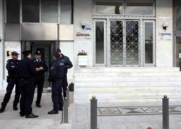 «Το πάρτι τελειώνει» είπε ο Αδαμίδης, απόφαση για αύξηση Μ.Κ. και παραμονή Μπάγεβιτς