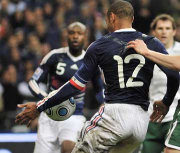 Καμία τιμωρία για το χέρι του Ανρί, αποφάσισε η FIFA