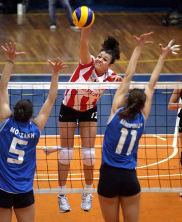 Ο Ολυμπιακός νίκησε τον Πανελλήνιο στο τάι μπρέικ, αφήνοντας βαθμό στην Κυψέλη