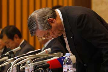 Πτώχευση κήρυξε η Japan Airlines υπό το βάρος των χρεών 25,6 δισ. δολαρίων