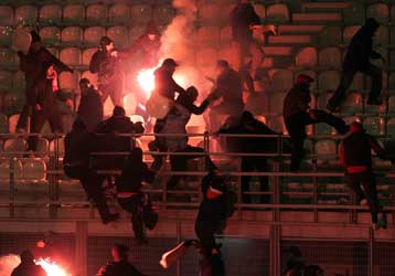 Σε απολογία κλήθηκαν δέκα ΠΑΕ, δηλώσεις Βούγια για τη βία