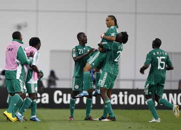 Με νίκες στα προημιτελικά πέρασαν Νιγηρία και Αίγυπτος