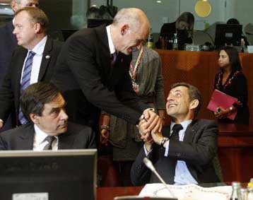 Συνάντηση Παπανδρέου-Σαρκοζί στο Παρίσι, στις 10 Φεβρουαρίου