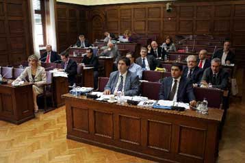 Ανοίγει η αυλαία των Εξεταστικών Επιτροπών με Βατοπαίδι και Siemens