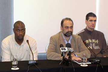 Η Καβάλα παρουσίασε επισήμως τους Παλάσιο και Σούντοβ