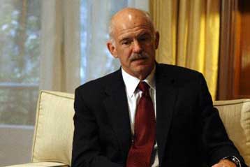 Δεν υπάρχει ούτε μία μέρα για χάσιμο τονίζει ο Γιώργος Παπανδρέου