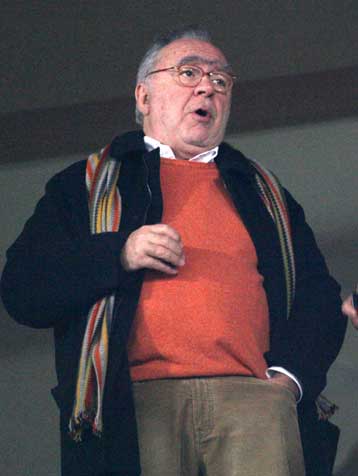 Ο Κόκκαλης ετοιμάζει… επίσκεψη σε παίκτες και προπονητή του Ολυμπιακού