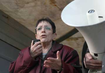 Yπέρ της συνέχισης των κινητοποιήσεων των αγροτών η Αλέκα Παπαρήγα