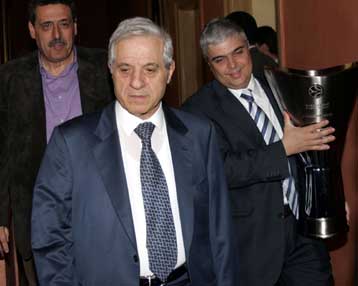 «Δεν δεχόμαστε υποδείξεις από την ΚΑΕ Ολυμπιακός» η πράσινη απάντηση