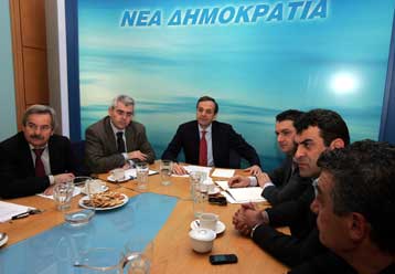 Αλλα έλεγε πέρυσι και άλλα λέει φέτος το ΠΑΣΟΚ για τα αγροτικά μπλόκα, λέει η ΝΔ