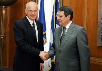 Συναντήσεις με Παπανδρέου και Σαμαρά είχε ο πρόεδρος του ΔΗΣΥ Νίκος Αναστασιάδης