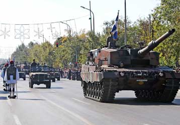 Χωρίς μηχανοκίνητα τμήματα πλέον οι παρελάσεις