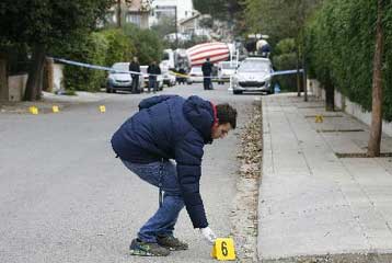 Ανανεώθηκε για άλλες 8 ημέρες η κράτηση τριών υπόπτων για τη δολοφονία του Α.Χατζηκωστή