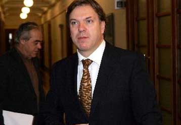 Για «σκόπιμη υποκρισία» κατηγορεί  τη ΝΔ ο κυβερνητικός εκπρόσωπος