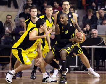 Όγδοη σερί νίκη για το Μαρούσι, 75-67 επί του Αρη