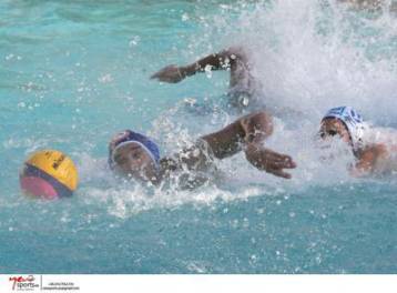 Πρωταθλητής χειμώνα ο Ολυμπιακός, γροθιές και αποβολές στο «Ποσειδώνιο»