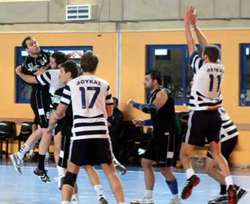 Με άνεση νίκησε ο ΠΑΟΚ τον Δούκα, «διπλό» για τον Πανελήνιο