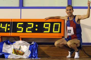 «Έσπασε» τα χρονόμετρα στα 3.000μ. ο Ισπανός δρομέας Σέρτζιο Σάντσεθ