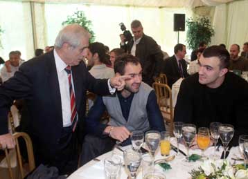 Εκοψαν πίτα και ευχήθηκαν νέο triple crown στον ΠΑΟ