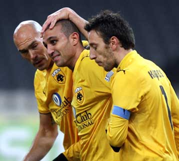 Η ΑΕΚ αναπνέει ακόμα, στην… εντατική ο ΠΑΣ Γιάννινα