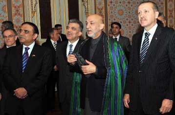 Συνάντηση Γκιούλ, Καρζάι και Ζαρντάρι, στην Κωνσταντινούπολη