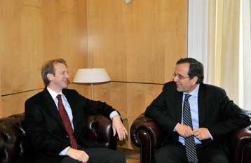 Εθιμοτυπική συνάντηση Σαμαρά με τον πρέσβη των ΗΠΑ στην Αθήνα