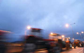 Μπλόκο από τους αγρότες και στη σιδηροδρομική γραμμή του Προμαχώνα