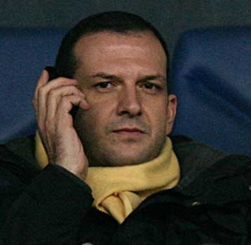 Δεν ξέρει εάν θα αναλάβει την ΠΑΕ ΑΕΚ ο Αδαμίδης