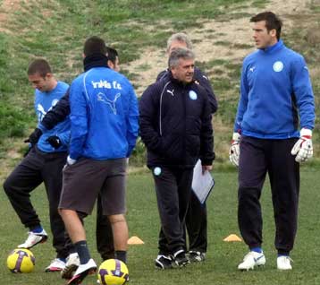 Πρώτη του Μπουμπένκο και παρουσίαση Καρλίνιος στον Ηρακλή