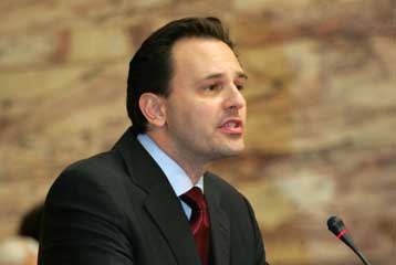 Με τη Χίλαρι Κλίντον και τον ΓΓ του ΟΗΕ συναντάται ο Δ.Δρούτσας την επόμενη εβδομάδα