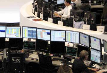 Μίνι «κραχ» στο Χρηματιστήριο με το spread σε νέα ιστορικά υψηλά