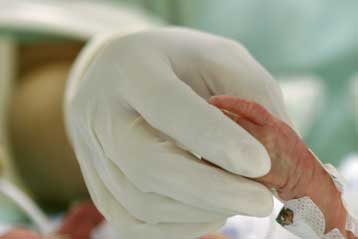 Και δεύτερος Αμερικανός άνδρας κυοφορεί παιδί