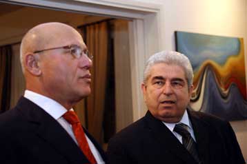 Tην Παρασκευή ολοκληρώνεται ο δεύτερος κύκλος εντατικών διαπραγματεύσεων στην Κύπρο