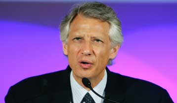 Την απόφαση για τον Ντομινίκ Ντε Βιλπέν αναμένει η Γαλλία