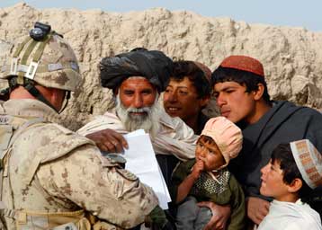 Χρονοδιάγραμμα εξόδου και «άνοιγμα» στους Ταλιμπάν στη Διάσκεψη για το Αφγανιστάν