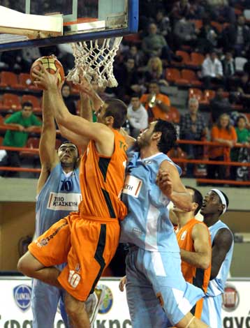 Παρελθόν οι Γκριν και Τόντιτς από την Ολύμπια Λάρισας