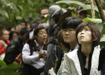 Εκατοντάδες τουρίστες μεταφέρονται μακριά από το Μάτσου Πίτσου