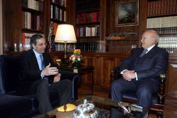 Συνάντηση Παπούλια – Σαμαρά, εν όψει επανεκλογής στην Προεδρία της Δημοκρατίας