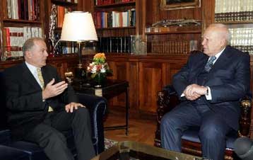 Σίγουρος ότι θα ληφθούν τα αναγκαία μέτρα στην οικονομία, δηλώνει ο Γ.Προβόπουλος