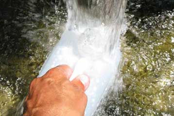 Με… τοξικό νερό ποτίζουν τις καλλιέργειες στην Εύβοια