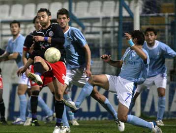 «Λευκή» ισοπαλία στο Ιωνικός-Κέρκυρα, «μοιρασιά» (2-2) και στο Δόξα Δράμας-Διαγόρας